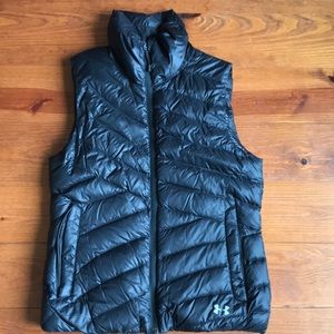 Women’s Under Armour Black Coldgear Vest